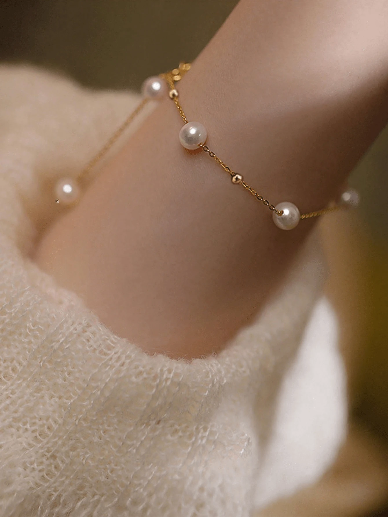 1pc Minimalist Pearl Elegant & Versatile Bracelet For Women (Random Pearl Quantity)
