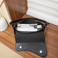 Stylish Women's Baguette Shoulder Bag With Front Detail - 黑色 - 查看 3