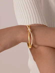 1pc Fashion Elegant Cross Diamond Knot Stainless Steel Electroplated 18k Gold Ladies Bracelet, Suitable For Daily And Banquet Wear.