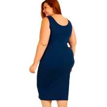 CEU MODA VESTIDO CASUAL PLUS SIZE MIDI MALHA DECOTE REDONDO SEM MANGAS COM FENDA LATERAL DA BARRA COR SÓLIDA AZUL MARINHO MINIMALISTA TAMANHOS GRANDES DO 42 AO 60 PARA MULHERES ELEGANTES - Azul Marinho - Visão 9