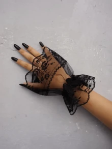 1 Pair Elegant Lace Butterfly Cuff Sleeves - Black - View 2
