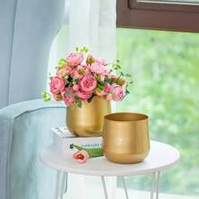 1pc Golden Metal Vase With Drainage Hole, Golden Plant Pot, Modern Decorative Planter For Indoor/Outdoor Decor, Perfect For Wedding Decor, Room Decor, Home Decor And Garden Decorations