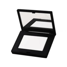 Nars 3g/0.1oz Lightweight Luminous High-End Concealing Foundation, Travel Size - White - View 3
