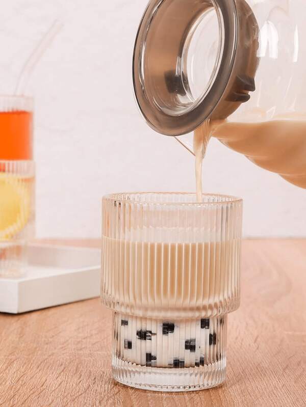 1 Stück 200ml transparenter Glas Kaffeebecher mit vertikaler Maserung, Milchbecher, Saftbecher, Eisbecher geeignet für Party, Zuhause, Café, Restaurant, Schulanfangs-Zubehör, Art Déco gerilltes Glas (ohne Strohhalm)