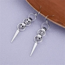 1 Pair Gothic Punk Style Skull Stud Circle Geometric Earrings, Suitable For Women To Wear On Daily, Party And Gathering, Fashion Punk Jewelry