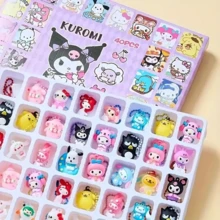 SANRIO 40 chiếc móc khóa bí ẩn  - Bất ngờ dễ thương bao gồm nhiều nhân vật khác nhau, thích hợp cho ngày lễ tình nhân và phụ kiện hàng ngày, phong cách giản dị cho mọi mùa, ý tưởng quà tặng cho thanh thiếu niên và người lớn, mặt hàng quà tặng giản dị | Hộp nhân vật hoạt hình, móc khóa dễ thương - Nhiều màu - Xem 1