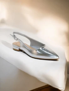 Plus Size Fashionable Comfortable Pointed Toe Women Low Heel Shoes - Silver - View 3