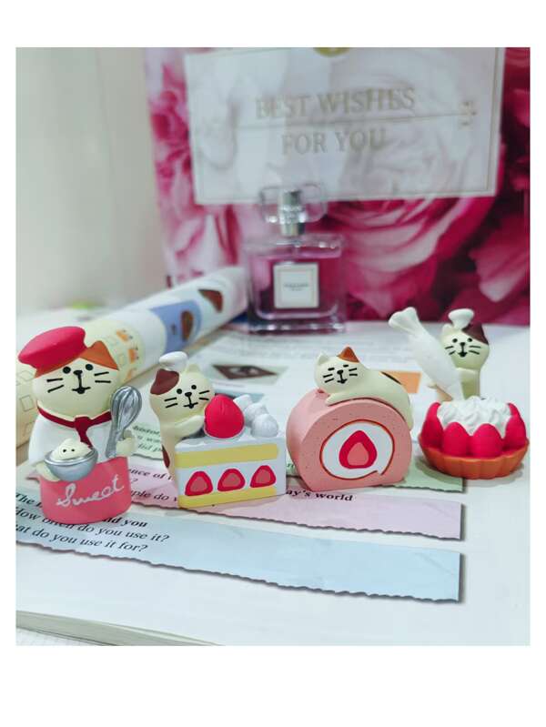 Decoración hecha a mano estilo japonés Zakka con gato y fresa, lindo y dulce postre de sobremesa, decoración de automóvil, miniatura de resina de rollo de pastel suizo, modelo de rollo de toalla de postre, utilería para fotografía, regalo de Navidad