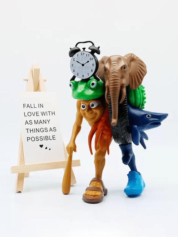 AI-Style Mythical Monster Figure – Weird Stickman Design Desk Toy, Funny Novelty Gift For Teens & Adults | Unique American Shanhaijing Character For Office, Party, Travel & Collectibles
