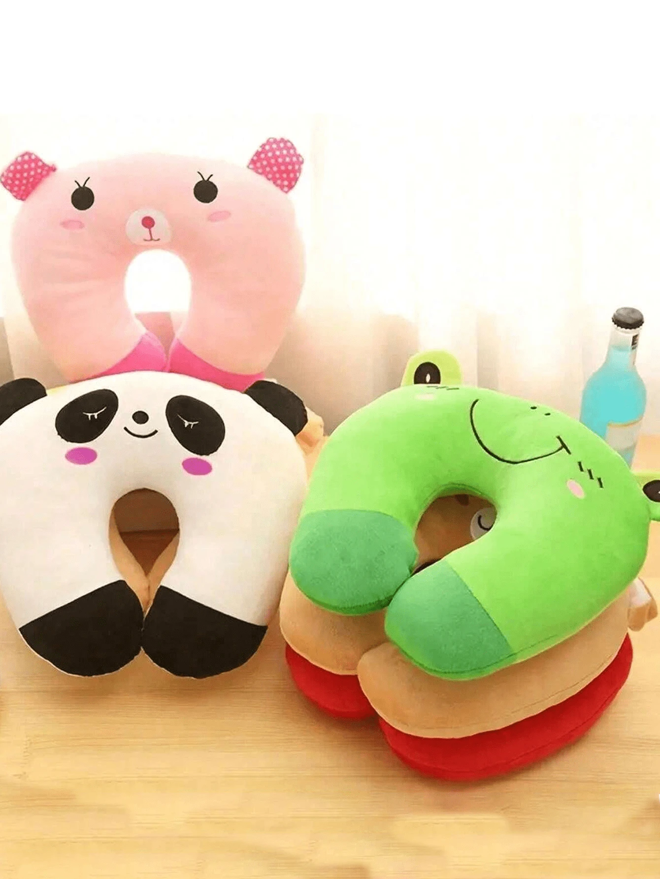 1 件 U 型枕，卡哇伊可爱卡通动物印花柔软舒适枕头，适用于家庭旅行飞机汽车，可爱动物印花枕头，颈部支撑垫，柔软舒适的旅行枕头配件，卡通可爱颈枕创意颈枕高铁旅行午睡 U 型枕，颈部支撑垫，柔软舒适的旅行枕头，家居装饰，适合男孩、女孩和女士的礼物 - 彩色 - 查看 1