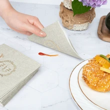 Papier Hochzeitsbankett Cocktail Serviette, goldfolie Muster mit Mr. und Mrs. - Ein dekoratives Produkt, geeignet für Hochzeitsbankett Partys, Hochzeitsservietten, Einweg-Servietten, Getränke für Geburtstage und Partys
