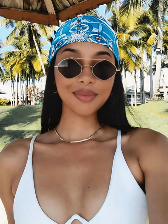 1 件女士波西米亚链条印花方巾，夏季多功能复古丝绸质地 50 厘米围巾，发饰，发巾，适合日常佩戴和节日礼物