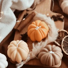 1 pièce Bougies en forme de citrouille de Thanksgiving aux parfums automnaux. Bougies chauffe-plat à la citrouille pour la décoration de la maison. Bougie à la cire artisanale parfumée pour la chambre, la salle de bain ou les fêtes (6 options de couleurs, parfumées)