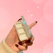 1 pieza Estuche de pastillas decorado con mini strass, caja de pastillas portátil pequeña y lujosa, estuche de almacenamiento de compartimentos con strass de alta gama para medicamentos de la mañana, tarde y noche