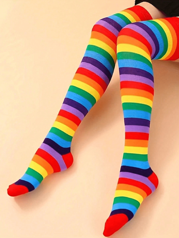 1set-Rainbow Striped Knee-High Socks, Role-Playing Party Knee-High Socks, Women's Stockings And Pantyhose, Party Favors, Birthday Gifts, Gift Fillers, Birthday Party, Room Decoration, Wall Decoration, (Some Parts May Be Random), Festival Essentials, Autumn, Thanksgiving, Halloween, Christmas, Carnival, Halloween Props, Halloween Party, National Day, Autumn