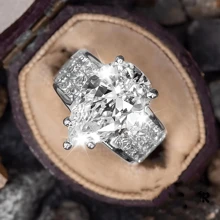 1 pieza Anillo de compromiso lujoso y elegante, chapado en tono plateado con piedras de circonia sintética brillante, joyería sofisticada adecuada para uso diario, regalo, San Valentín, Navidad - Apropiado para todas las estaciones