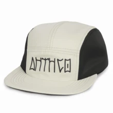 Boné Five Panel Clean Versátil Estiloso Aba Reta Ajuste Em Fitão Strapback