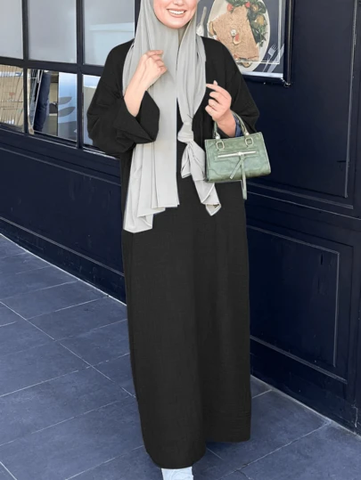 纯色优雅圆领长袖连衣裙，休闲合身，适合日常穿着