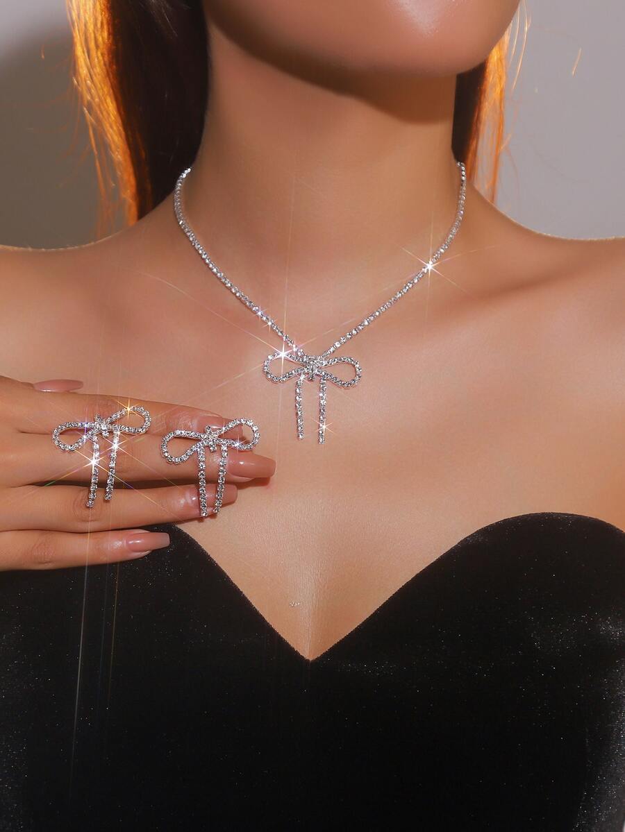 3 件套女士简约优雅 CZ 水晶蝴蝶项链和耳环首饰套装，闪亮方晶锆石新娘婚礼派对配饰 - 項鍊套裝 - 查看 1