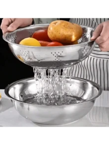 三件套不锈钢厨房备餐套装：集成式刨丝器、多功能滤网和带沥水系统的碗，用于清洗、切片水果、蔬菜和奶酪。