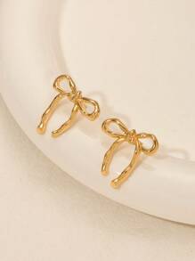 1 Pair Luxury Gold Butterfly Dangle Earrings - Versatile Design To Elevate Your Style, Suitable For Daily Outfit And Parties - Specially Crafted For Women Who Appreciate Elegance And Charm
