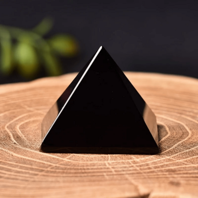 1pc Black Obsidian Pyramid Crystal, 1.95 Inch, Obsidian Rock Crystal Material, Home Office Bedroom Decor, Gift For Holiday Occasions