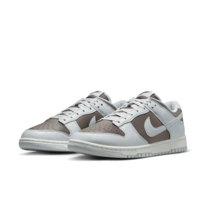 Nike Zapatillas deportivas cómodas, versátiles, antideslizantes y duraderas de corte bajo, color marrón-gris, unisex modelo HF5441-202