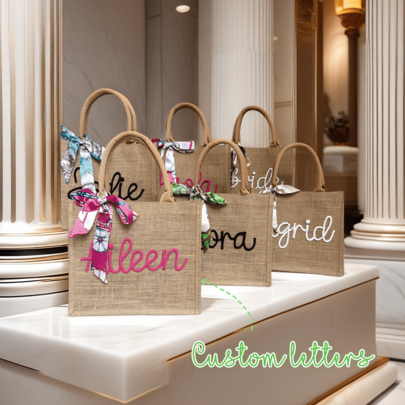 1pc Personalized Hemp Tote Bag, With Custom Name, Suitable For Bridesmaid, Beach, Wedding, Birthday Gifts,All-Purpose,Large Capacity,Versatile,Multifunction,Colorful,Cute,Adorable,Contracted,Funny,Kawaii,Y2K,Minimalist,Commuting,Business Casual,Basics,Custom,Personalized,Unique,Customized,Ideal Gifts For Him,Ideal Gifts For Her,Her,Family,Friends,Girlfriend,For Anniversaries,For Birthdays,For Holiday/ Vacation,For Outdoors/Outings/Travel/Hiking/Stadium/Sports/Climbing,For Business/Commute/Work/Office,Customized Women Bags