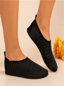 1 Pair Of Quick Drying Water Shoes And Non Slip Soft Soled Beach Shoes, Suitable For Snorkeling, Sports Beach Shoes, Swimming, Rowing, And Hiking. Yoga Shoes, Indoor Shoes, Surfing Shoes - Breathable And Lightweight, Men's And Women's Barefoot Quick Drying Water Shoes, Beach Essentials, Beach Accessories, Pool Float - Multicolor - View 4