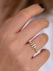 1 pieza Anillo elegante y lujoso de estilo minimalista de plata de ley 925 enchapado en oro con piedras de circonita pavé, adecuado para uso diario, citas, fiestas y eventos sociales de mujeres - anillo de oro - Ver 3