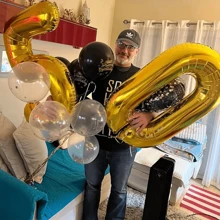 1 Peça Balões com Números de 0 a 9, Balões Números de 32 polegadas, Balões de Aniversário com Alfabeto de 0 a 9, Balões de Hélio para Suprimentos de Festa, Tamanho Grande, Números Dourados para Chá de Panela ou Despedida de Solteira
