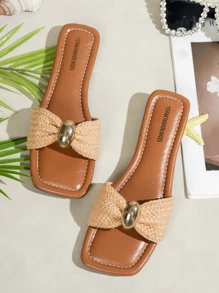 Women's Bow Metal Decor Straw Flat Sandals, Comfortable Minimalist Design For Vacation, Beach, Daily Wear In Summer, Yellow Woven Open Toe Slippers (Run Large)