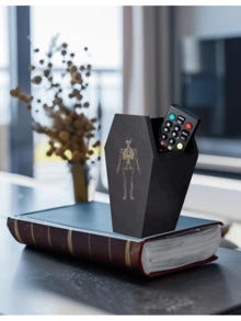 哥特式棺材笔筒 - 万圣节桌面收纳盒，用于存放钢笔、铅笔和化妆刷，办公室怪异骷髅装饰，巫术美学和黑暗学院风家居饰品，秋季装饰 - 彩色 - 查看 3