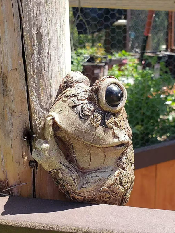 New Peeping Frog Climbing Tree Resin Craft Decoration Hanging Ornament,Suitable For Party, Birthday, Holiday Gifts