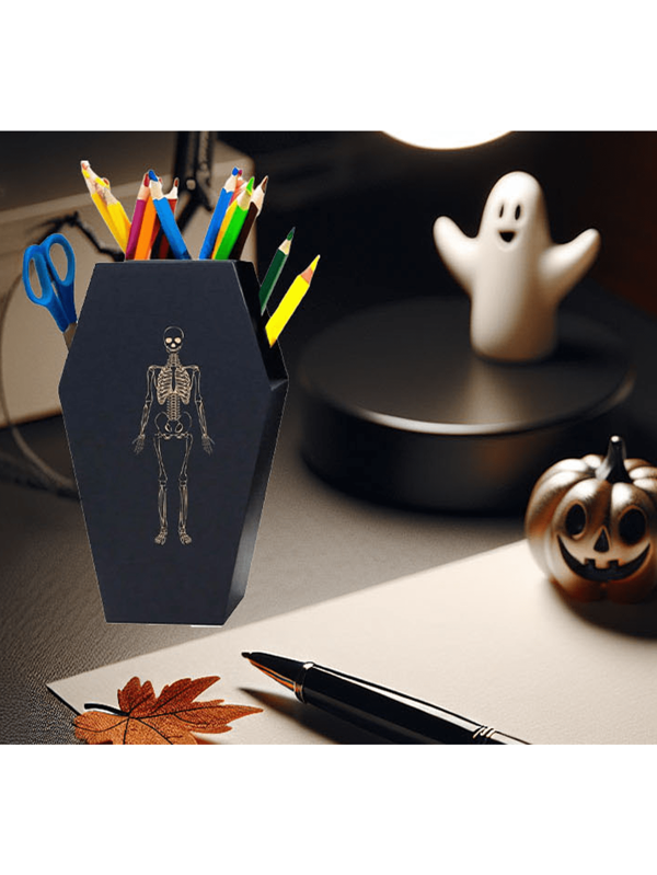 Soporte de pluma en forma de ataúd gótico - Organizador de escritorio de Halloween para bolígrafos, lápices y pinceles de maquillaje, decoración espeluznante de esqueleto para la oficina, estética bruja y accesorios del hogar de Dark Academia, decoración de otoño