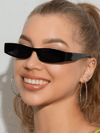 1 st, vintageglasögon med små fyrkantiga bågar för kvinnor, moderiktiga glasögon i inredningsstil för gatufotografering, lämpliga för semester, vardag, strand, fest, resor, alla hjärtans dag, julklapp, preppy stil, för skolstart, rektangulär form, rektangulär form, solglasögon