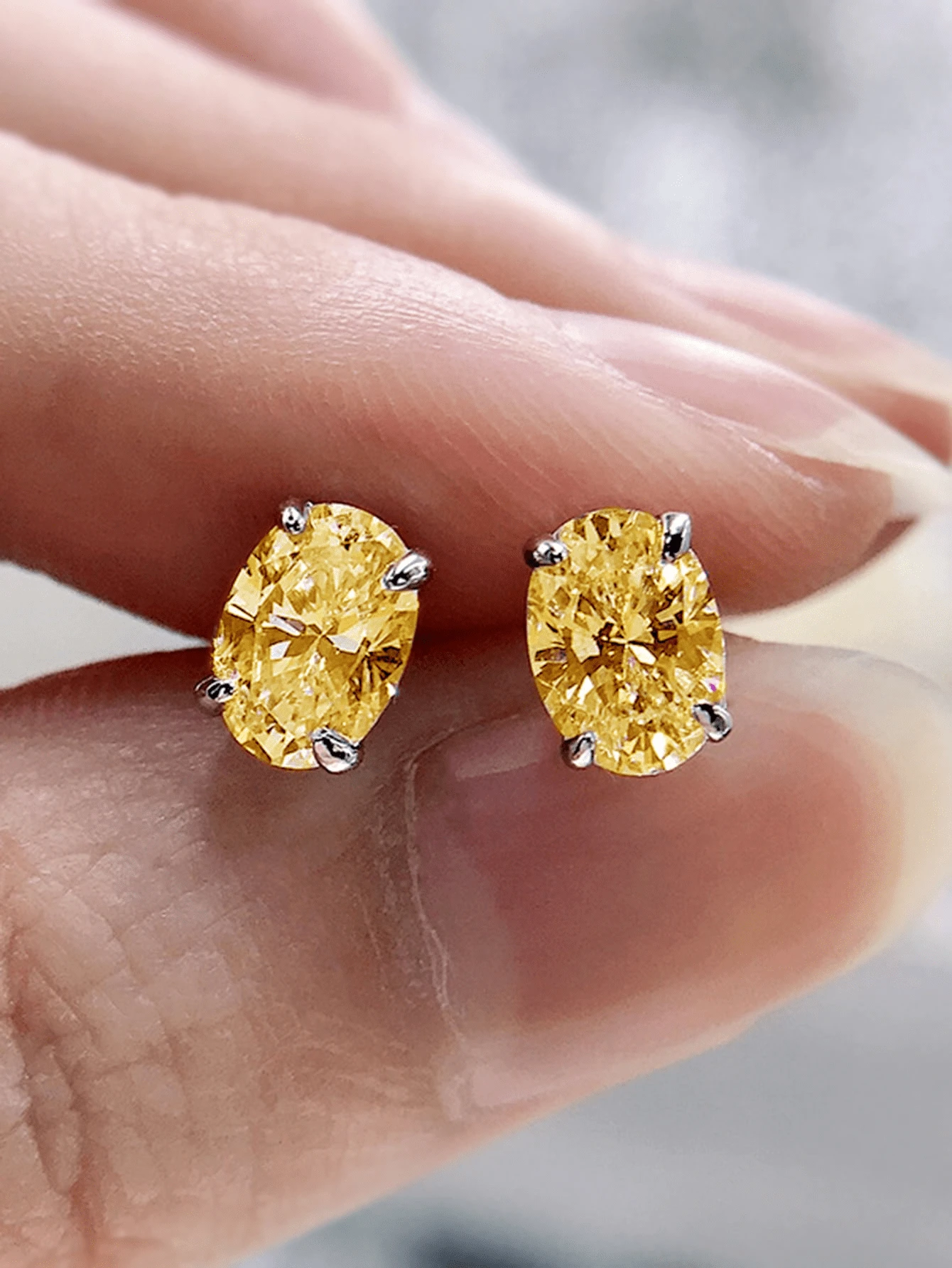 1 对优雅方形立方氧化锆耳钉，适合女性婚礼、订婚、周年纪念、派对珠宝、情人节礼物