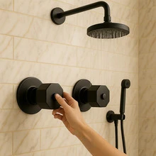 Juego de Manerales Para Regadera Negro Mate Hexa