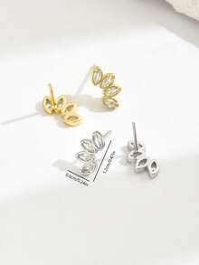 一对 S925 纯银蝴蝶莲花结耳钉，优质男士日常配饰和礼物 - 彩色 - 查看 6