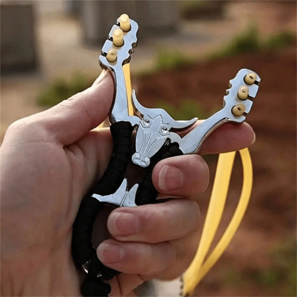 1pc Professional Outdoor Hunting Slingshot With 1pc Random Rubber Band For Hunting And Shooting Practice - Black - View 1