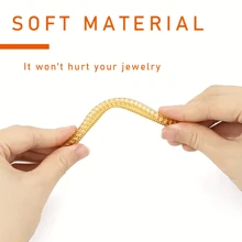 Ajustador de anillo, apto para anillos flojos, 4 diferentes tamaños de anillos protectores de plástico para ajuste de joyas, apretador de anillo invisible enrollado masculino y femenino, insertar para hacer que el anillo sea talla grande pequeño sin ajustar el tamaño (Dorado)