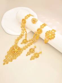 5pcs/Set Vintage Delicate Hollow Flower Rings, Necklace, Earrings, Bracelet Premium Women Jewelry Set