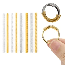 Ajustador de anillo, apto para anillos flojos, 4 diferentes tamaños de anillos protectores de plástico para ajuste de joyas, apretador de anillo invisible enrollado masculino y femenino, insertar para hacer que el anillo sea talla grande pequeño sin ajustar el tamaño (Dorado)