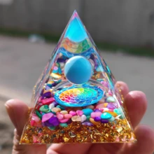 1 Pieza Piramide Orgonita Piedra Curativa Energia Meditacion, Protección De Pirámide Con Puntos De Energía De Cuarzo, Generador De Energía Recargable Con Reiki Para Decoración Curativa Y Meditación - Azul - Ver 2