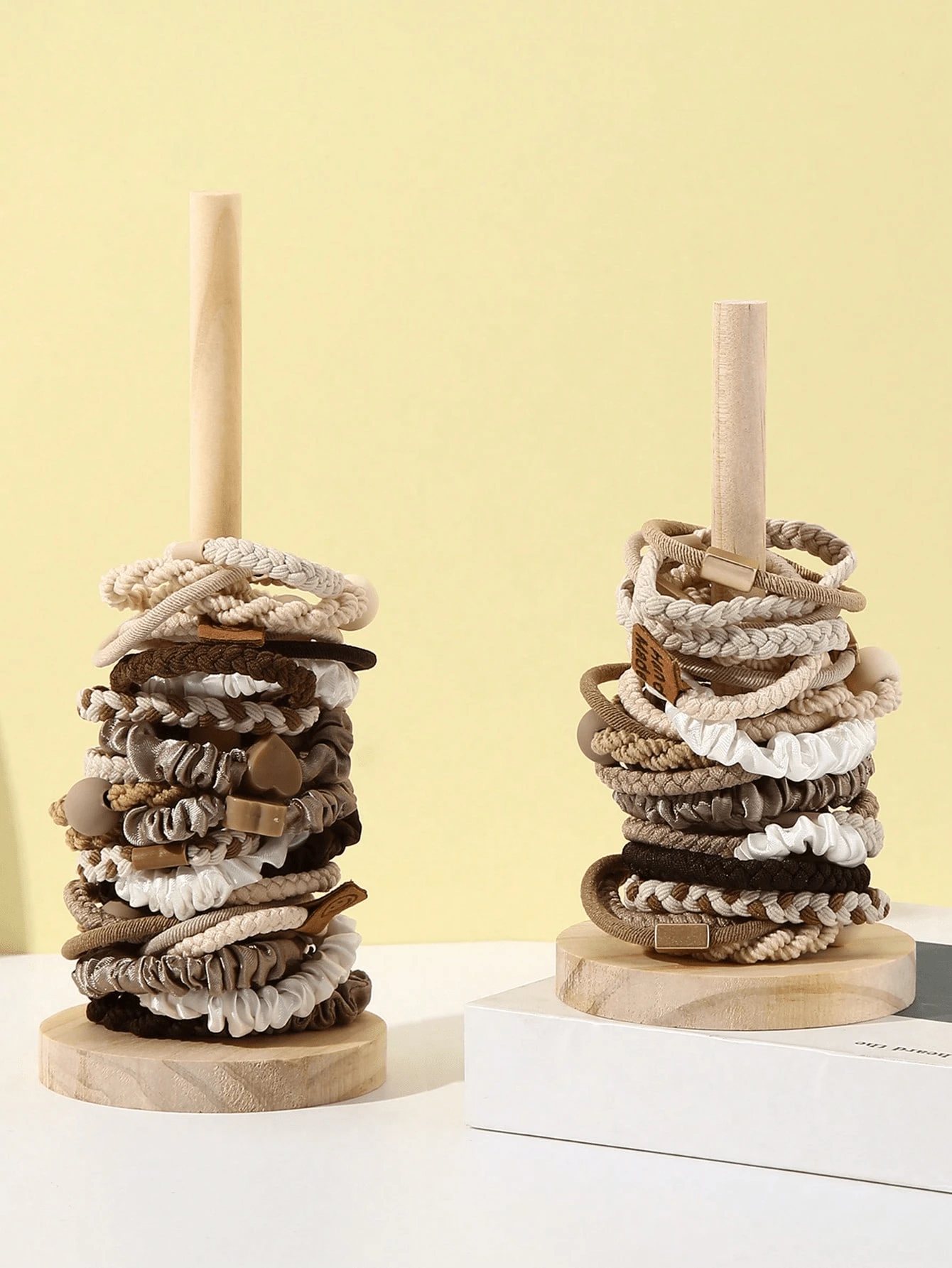 1个发圈收纳盒，发饰整理盒，发圈架，发圈收纳架，立式头发展示整理架，发圈整理架