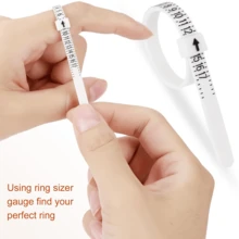 KLONKEE 27 piezas Juego de herramientas para medir el anillo, Varilla medidora de anillos, Herramientas de medición de anillos de acero de alta calidad, Tallas de anillo EE. UU. 0-13, 2 varillas reutilizables para medir el dedo (Tallas de anillo EE. UU. 1-17), Con lupa - Multicolor - Ver 8