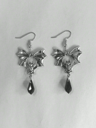1 Pair Goth/Punk Style Black Crystal Bat Earrings, Suitable For Women Everyday Wear