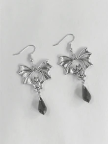 1 Pair Goth/Punk Style Black Crystal Bat Earrings, Suitable For Women Everyday Wear - A - View 2