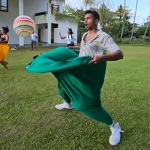 Granny Pants Outdoor Game Set, Fun Party Game Pants Set, Includes Bouncy Balls, Suitable For Family Gatherings, Outdoor Activities, Adult Games, Team Building, Etc., Suitable For Family Events And Team Building. - Multicolor - View 3