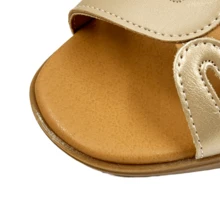 JZ Hermanos Sandalia de Tacón – Elegancia Atemporal con Detalle Metálico para mujer - Beis - Ver 3
